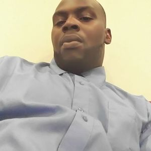 Meet your Posher, Derrick